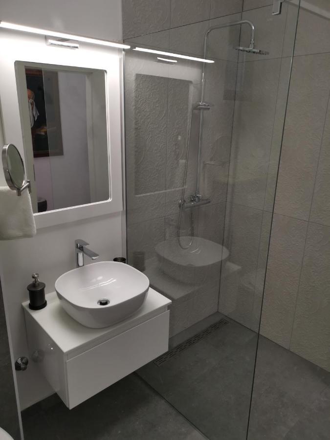 Villa Diamond Žrnovnica Exterior foto